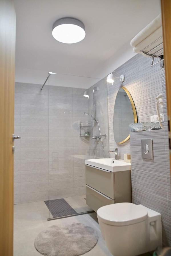 Ara Apart Hotel #3 Braszów Zewnętrze zdjęcie